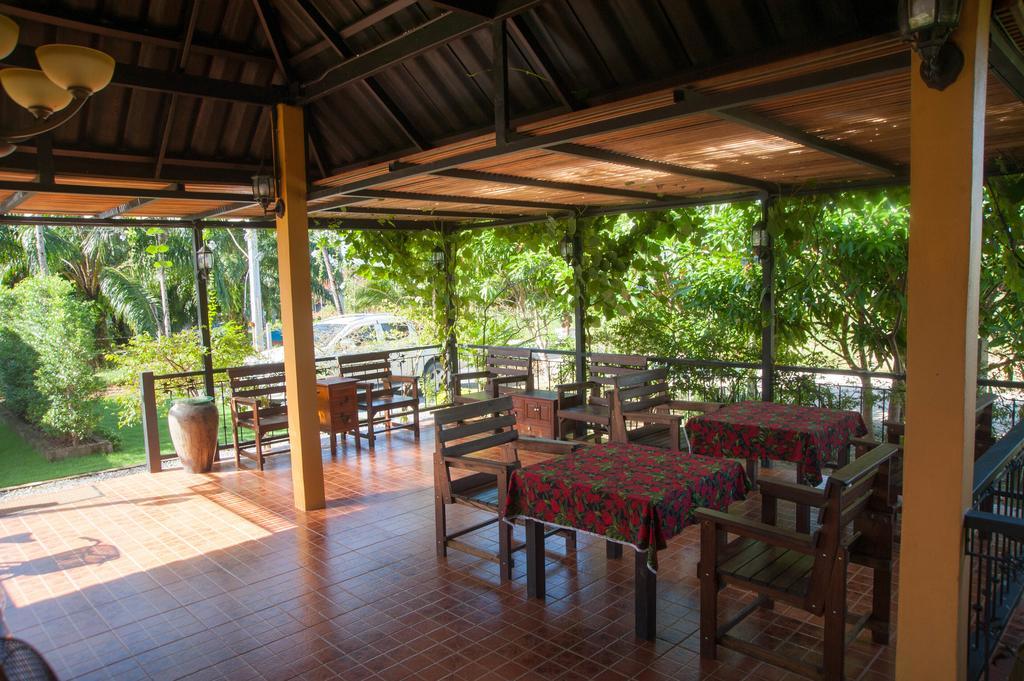 Charpoot Cottage Khao Lak Exterior photo